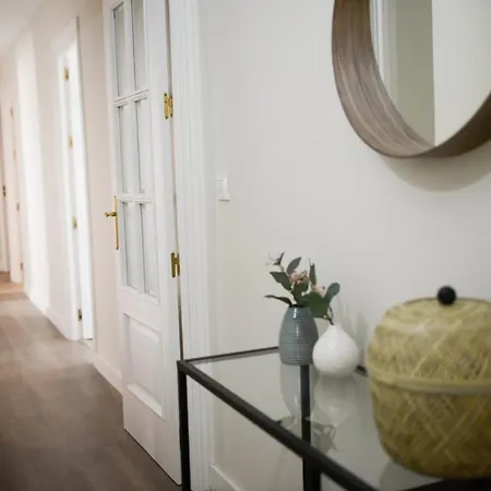 Pinsapo Apartment